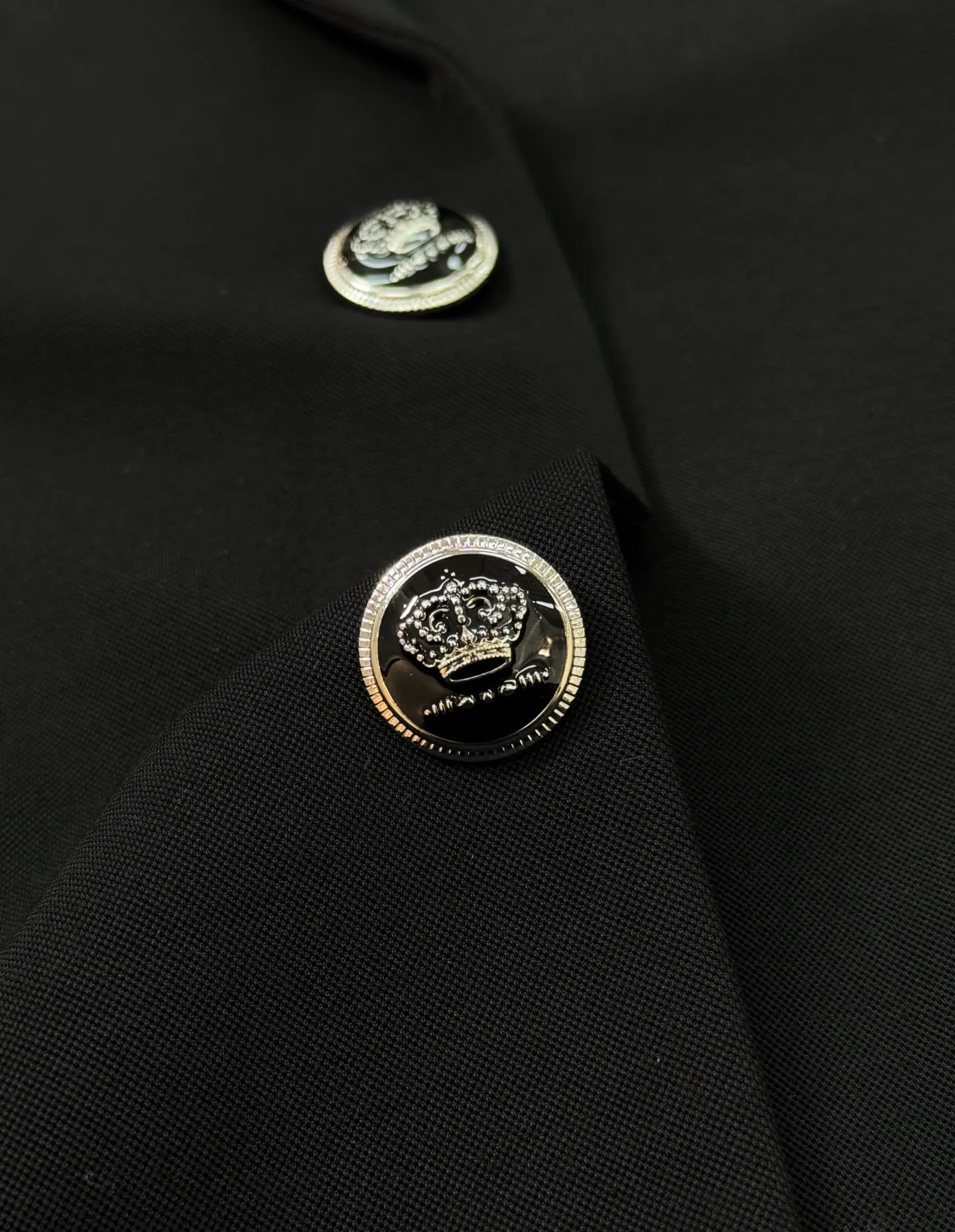 ⚜️ARMAN* - 👨🏻Hot Sale 👍🏻 ！ Classic . ， ， ， logo . . ！ ！ 。Sizes：M-3XL ❗️（4XL ）175/150 XL
